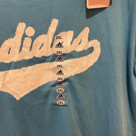Adidas T-shirt 2XL - Picture 4 of 9